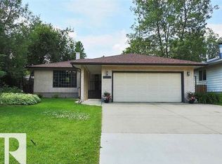 11823 91st Ave NW, Edmonton, AB T6G 1B1
