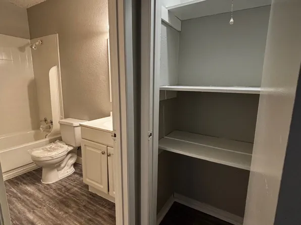 1709 W Schunior Rd, Edinburg, TX