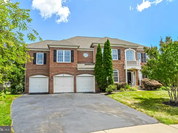 9155 Ogden Park Ct, Bristow, VA 20136