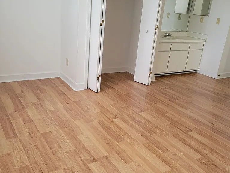 210 Appleby Dr #220 — Photo 6