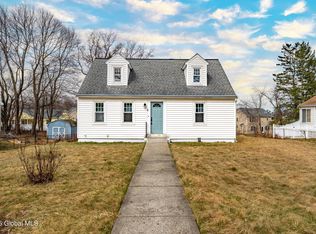 174 Bloomingrove Dr, Troy, NY 12180