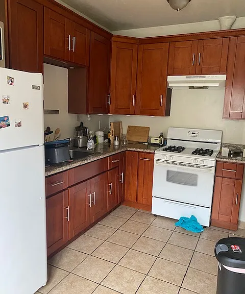1818 Walnut St #4 — Photo 3