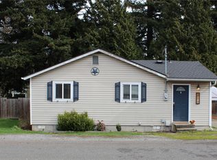 312 W 3rd St, Nooksack, WA 98276