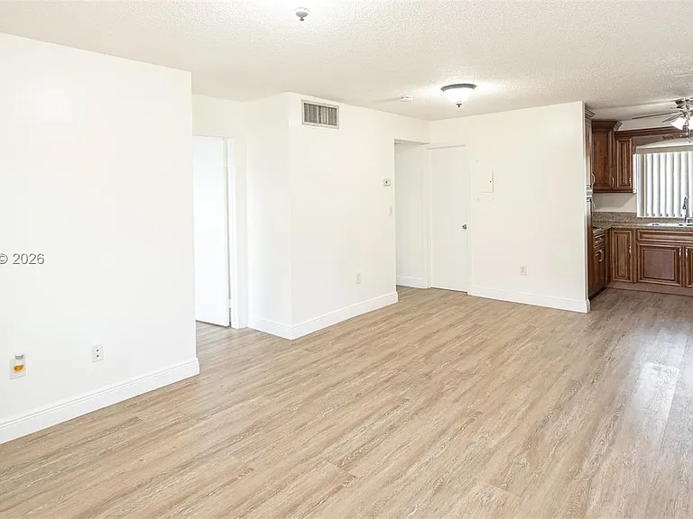 2740 W 62nd Pl #201 — Photo 13