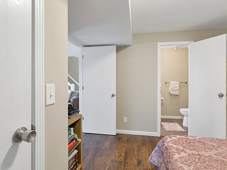 8752 Seabright Dr — Photo 16