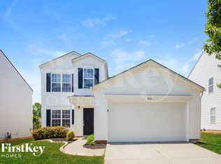 9838 Bayview Pkwy, Charlotte, NC 28216