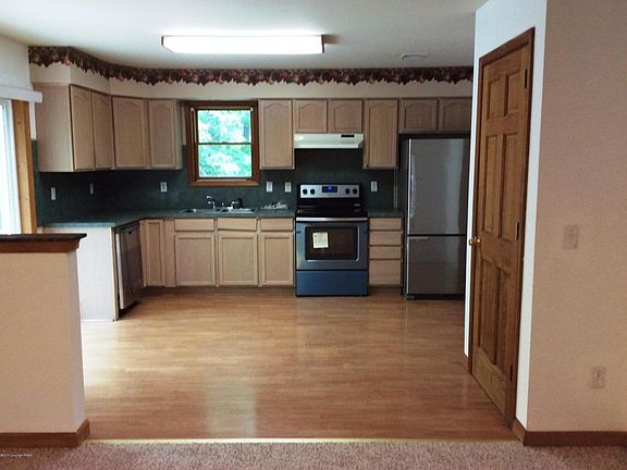 3rd image of 2675 Pocono Forested Dr