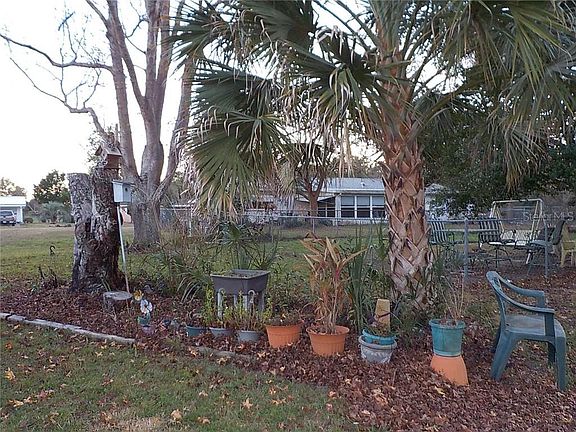 3rd image of 9960 SW 102nd Ln