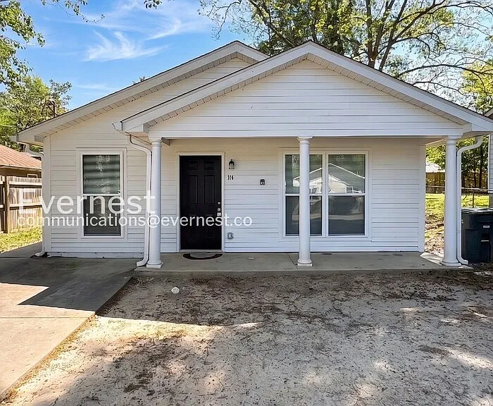 114 Blanton Ave — Photo 2