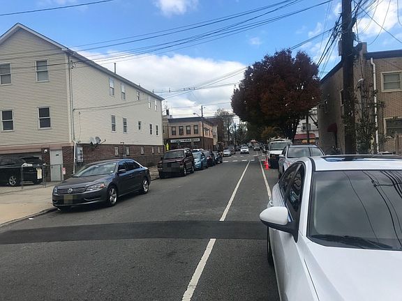 5th image of 104 Williams Ave