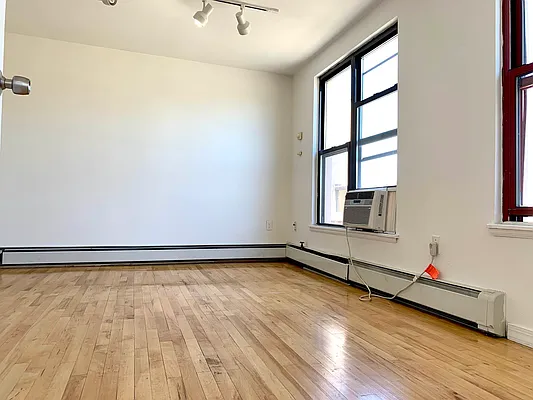 Rented by The Downtown LLC | media 89