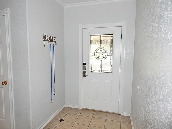 3rd image of 1116 Lamar Ave