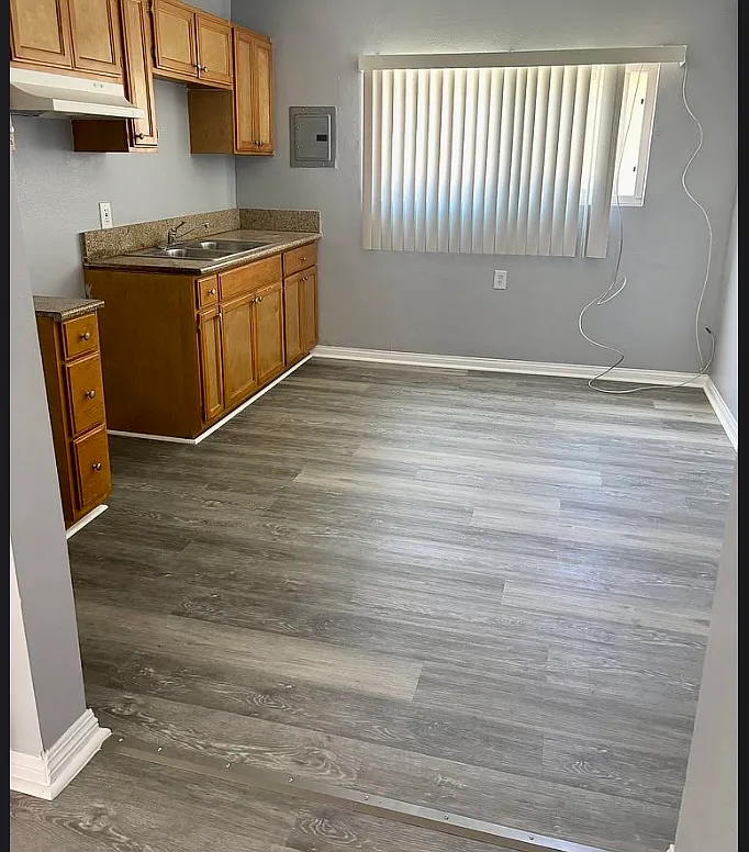 2 bed, 960 sqft, $2,025 — Photo 3