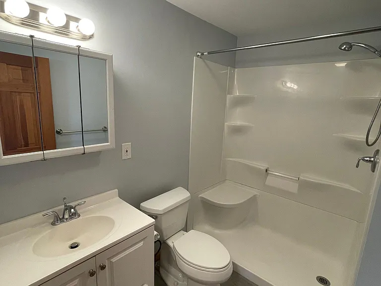 280 Washington Ave — Photo 14