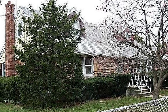 1st image of 200 Greengrove Ave