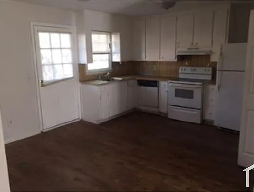 493 Stone Mountain St #P1 — Photo 12