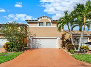 5696 NW 120th Ter, Coral Springs, FL 33076