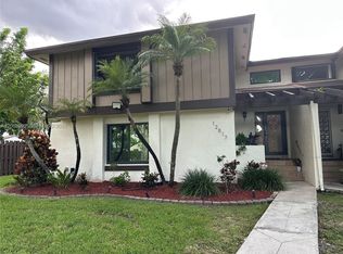 Woodgate North, Miami, FL 33183