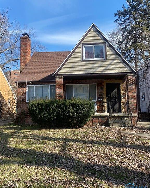 1st image of 2710 Northwood Ave