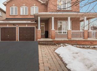 384 Spruce Grove Cres, Newmarket, ON L3X2X3