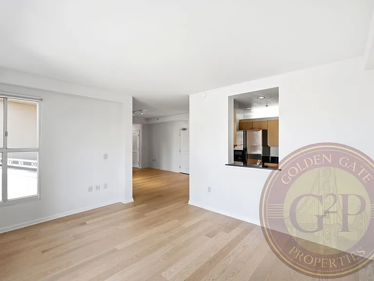 140 S Van Ness Ave #429 — Photo 10