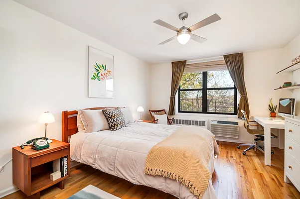 Sold by Compass | media 16