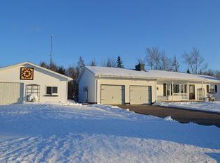 41049 N Entry Rd, Chassell, MI 49916