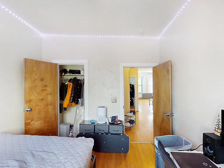 88 Hammond St #8D — Photo 6