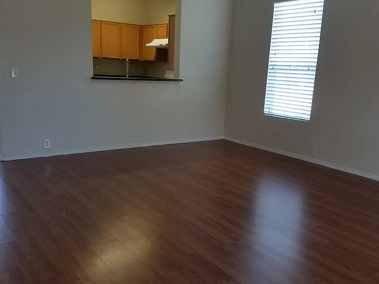 2600 Tilden Dr — Photo 3