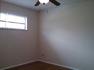 2nd image of 467A Alma Ave