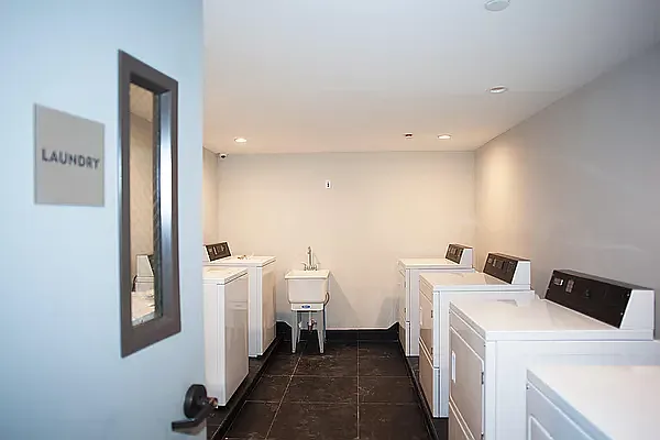 18 Stanhope St #3G — Photo 11