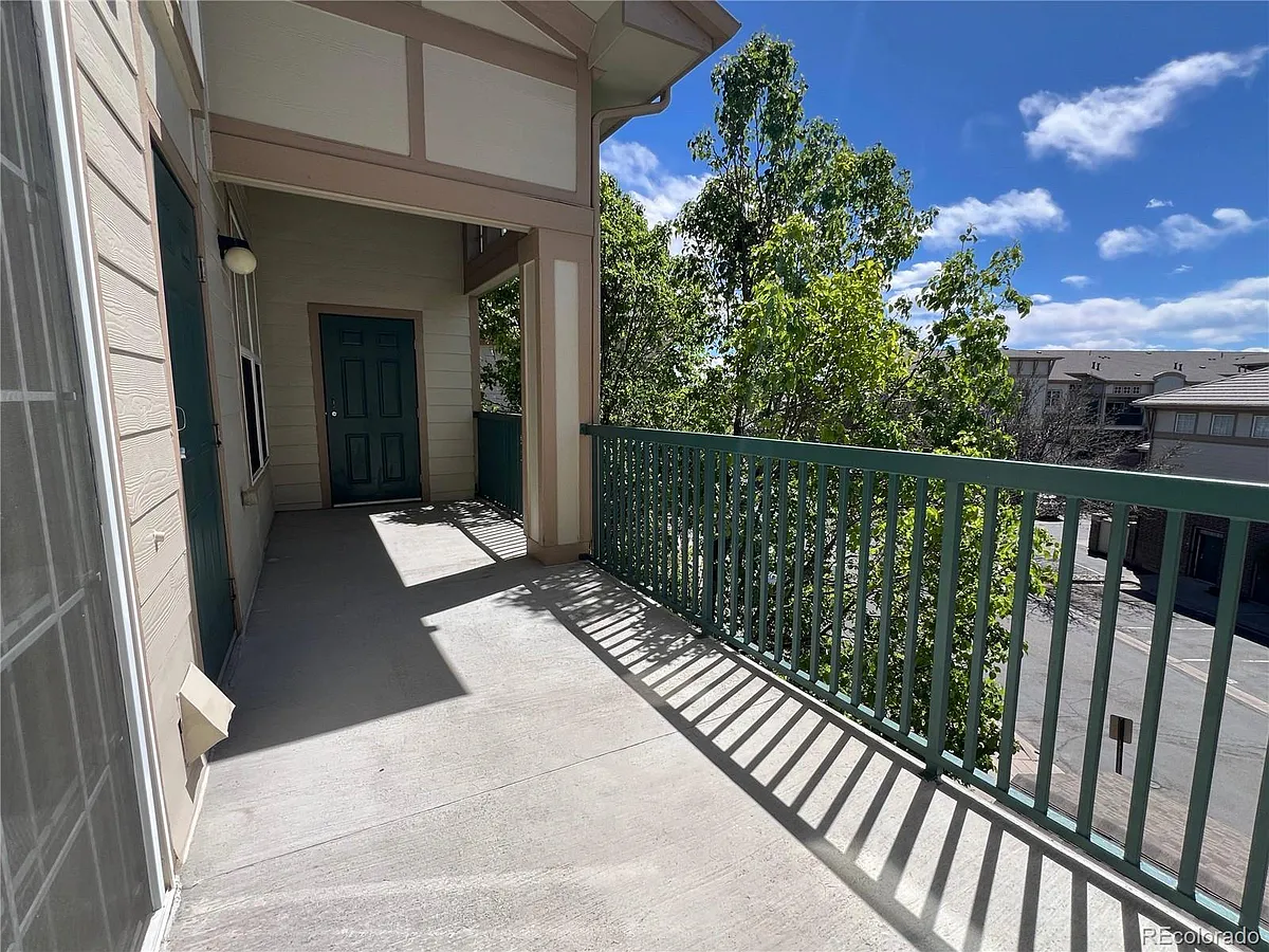 Building Photo - 3865 S Dayton St #302