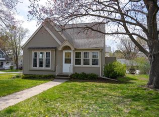 301 N Walnut St, Reedsburg, WI 53959