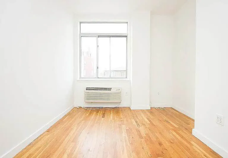 184 Noll St #3C — Photo 6