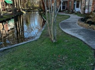 2417 Aubin Ln, Baton Rouge, LA 70816