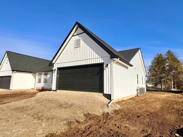 316 Lilac, Stoughton, WI 53589