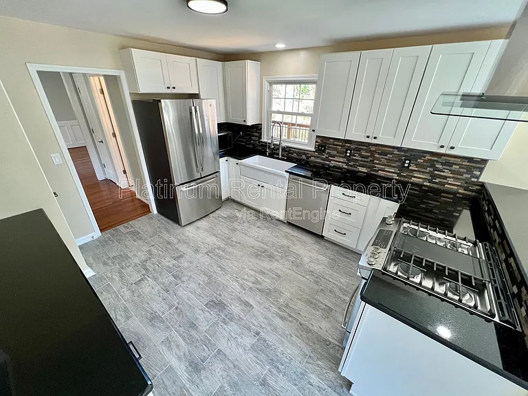 3707 Rogers Cv — Photo 10