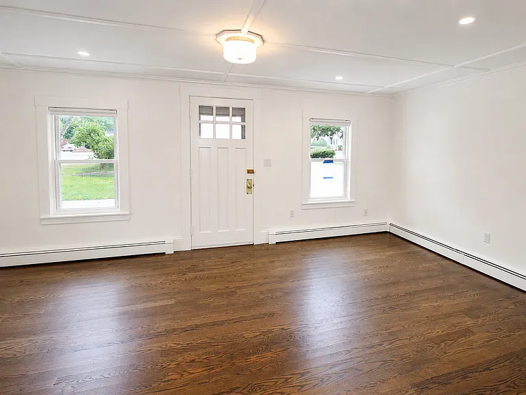 164 Warren Ave #B — Photo 7
