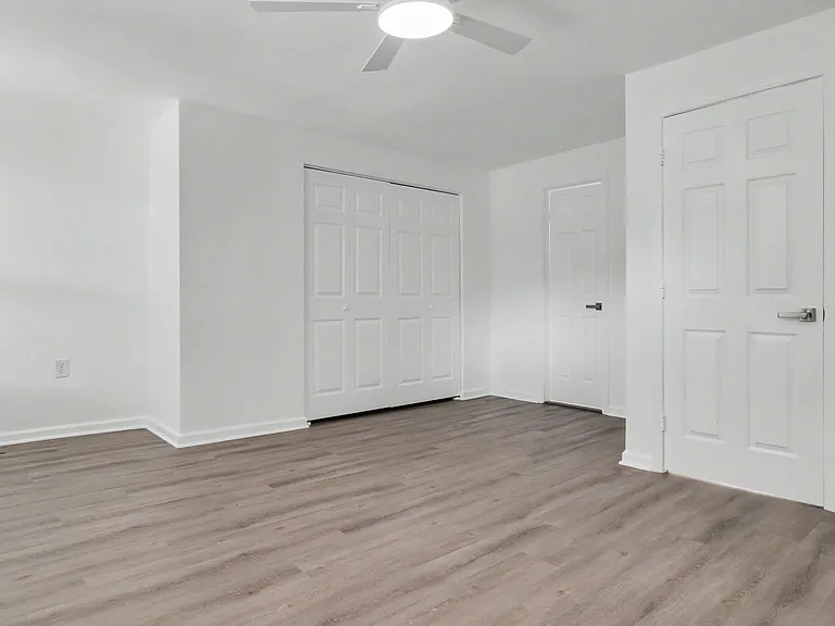 1028 Kenyon St NW — Photo 26