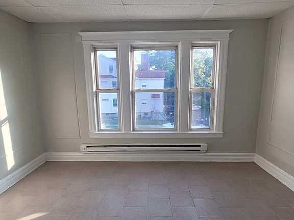4th image of 191 Elmwood Ave #4A