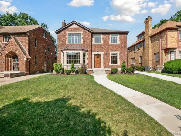 18471 Fairfield St, Detroit, MI 48221