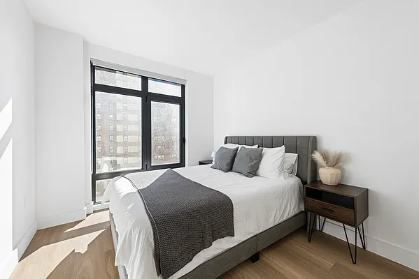 Rented by Nest Seekers International | media 11