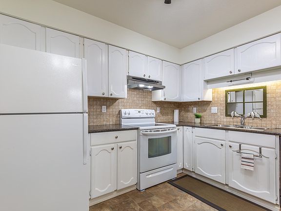 4th image of 2277 McCallum Rd #118