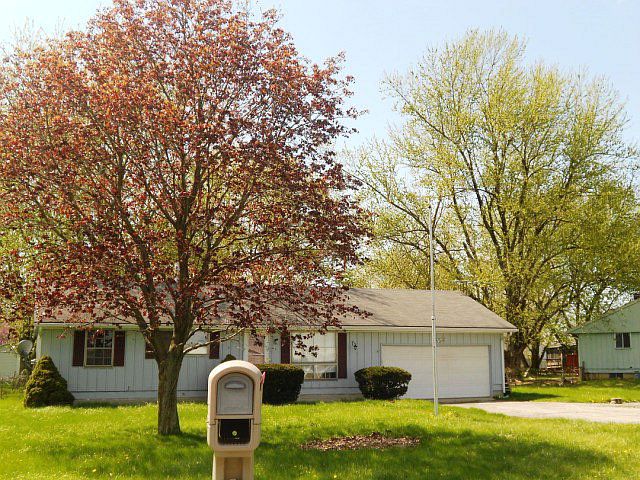 1st image of 2735 East Dr