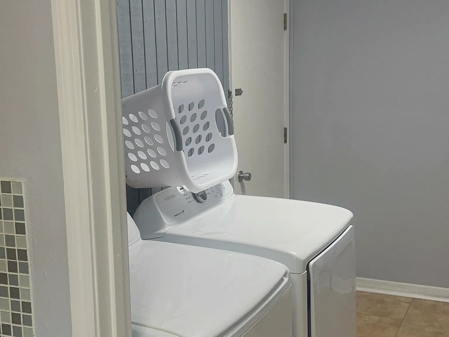 3 bed, 1085 sqft, $1,600 — Photo 4