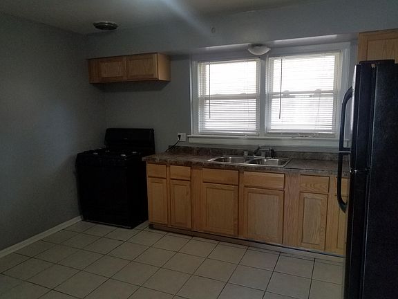 4th image of 7030 S Cornell Ave