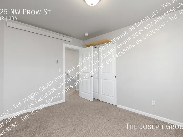 625 NW Prow St — Photo 36
