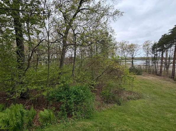 3114 Red Oak Dr #9, Saugatuck, MI 49453