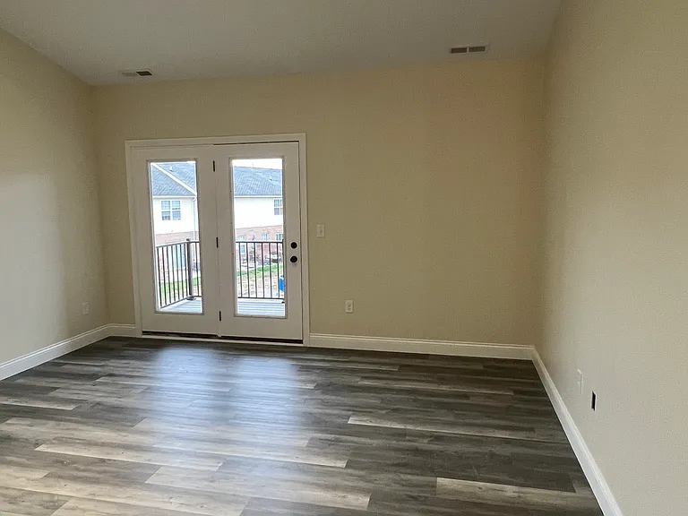3840 Rohling Oaks Dr #H9 — Photo 11