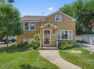2412 S 23rd Ave, Broadview, IL 60155